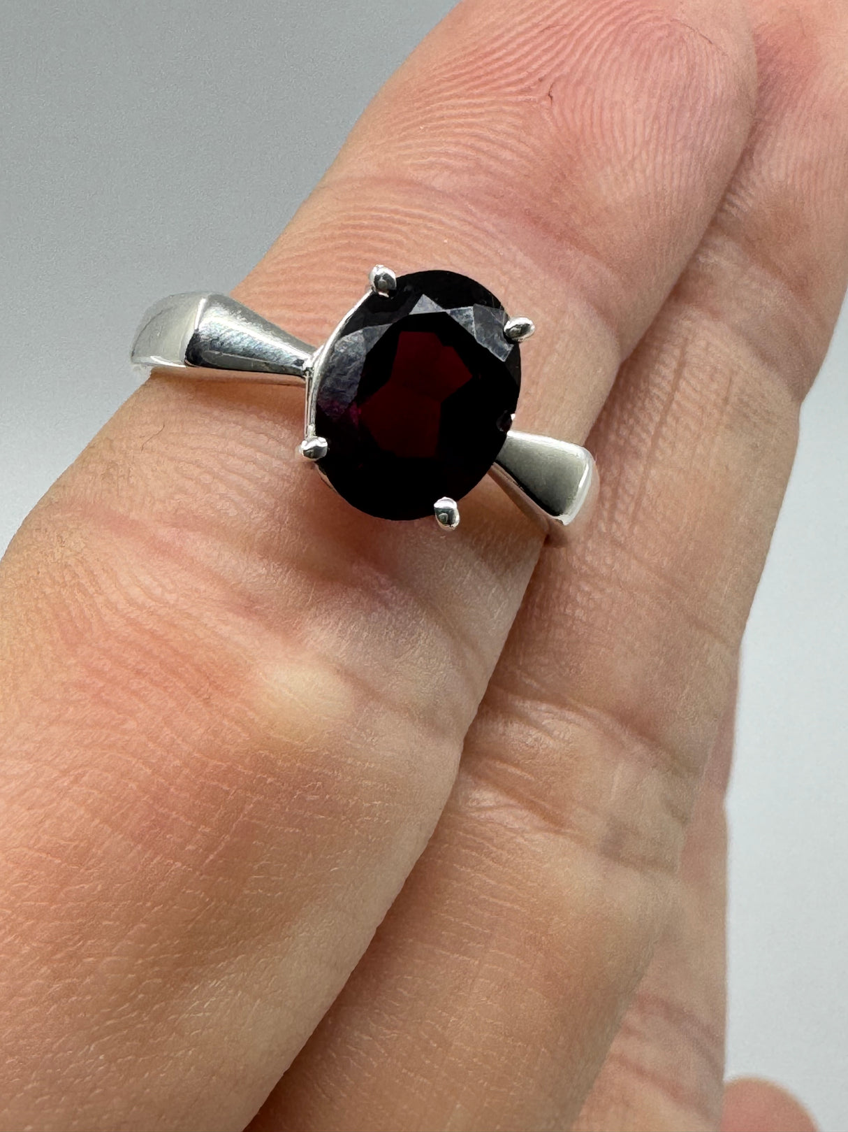 Garnet Silver Ring Size 8 - "I am passionate and enthusiastic in all areas of my life."