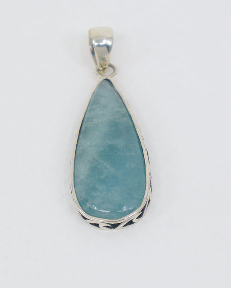 Aquamarine Sterling Silver Pendant – Ocean Serenity | Calm, Courage & Communication