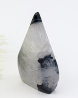 Black Banded Agate Flame 169g – The Midnight Portal | Protection & Grounding