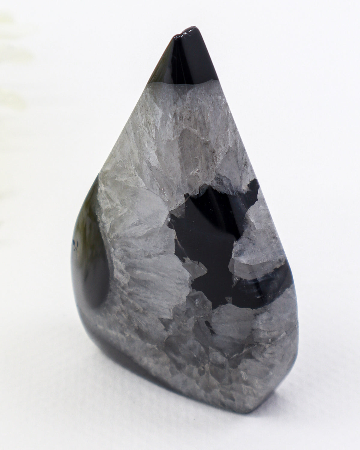 Black Banded Agate Flame 131g – The Shadow Flame | Protection & Strength