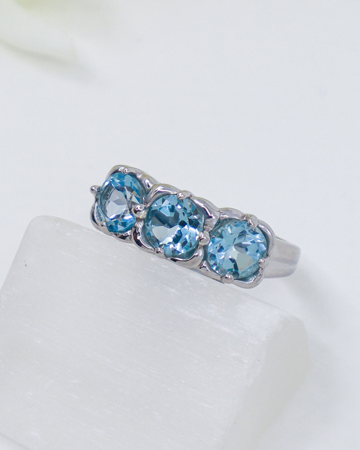 Blue Topaz Three Stone Sterling Silver Ring – Celestial Clarity | Size 7