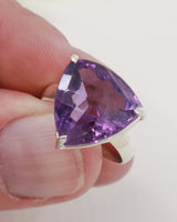 Brazilian Amethyst trillion cut ring size 8 in .925 sterling silver with natural purple faceted gemstone – crystal jewellery Australia.