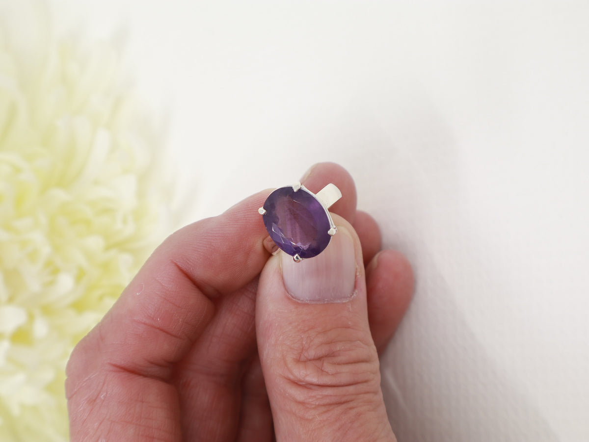 Brazilian Amethyst Sterling Silver Ring – Violet Sanctuary | Size 7