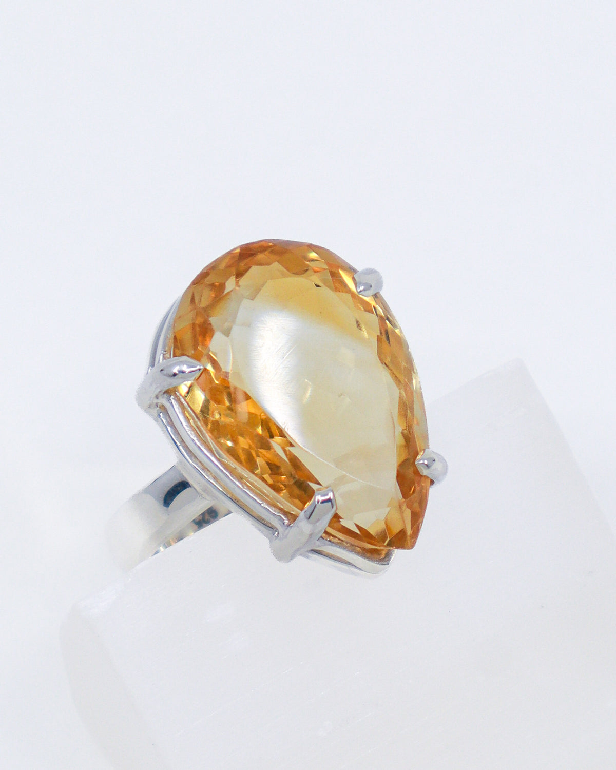 Brazilian Citrine Golden Sovereign Sterling Silver Ring – Size 8
