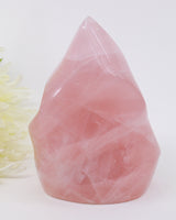 Madagascar Rose Quartz Flame 766g – The Flame of Love | Self-Love & Harmony