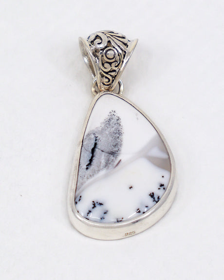 Dendritic Agate Sterling Silver Pendant – The Winter Garden | Growth & Grounding