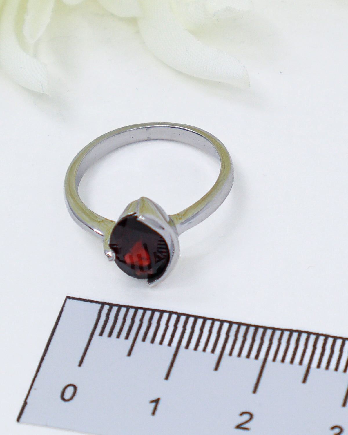Garnet Sterling Silver Ring – Inner Flame | Size 7