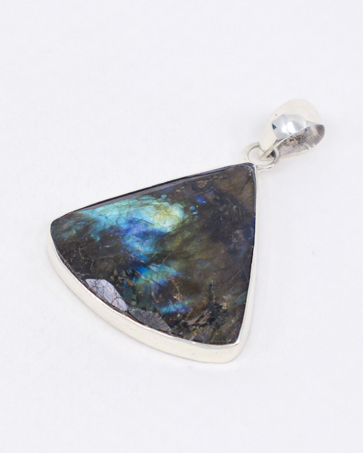 Labradorite Sterling Silver Faceted Pendant – The Mystic Shield | Protection & Intuition