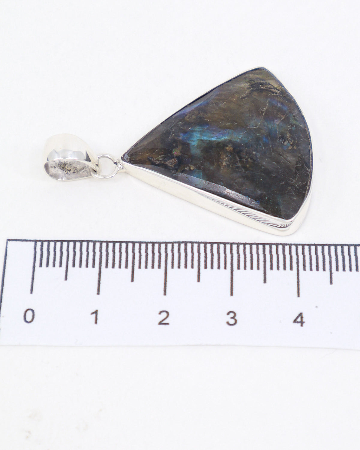 Labradorite Sterling Silver Faceted Pendant – The Mystic Shield | Protection & Intuition
