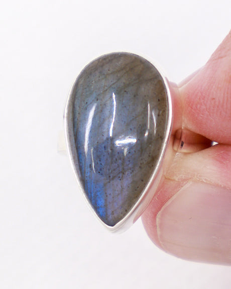 Labradorite Sterling Silver Ring Size 7 – The Moonlit Veil | Intuition & Spiritual Awakening