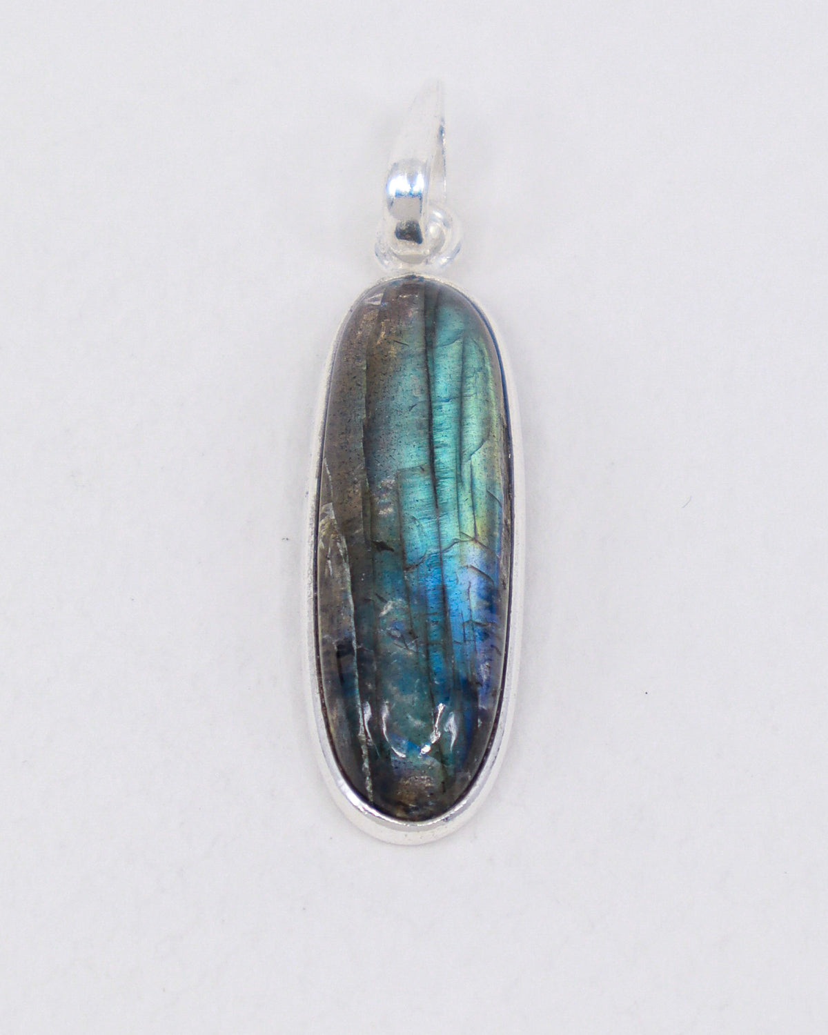 Labradorite Sterling Silver Pendant – The Aurora Veil | Intuition & Protection