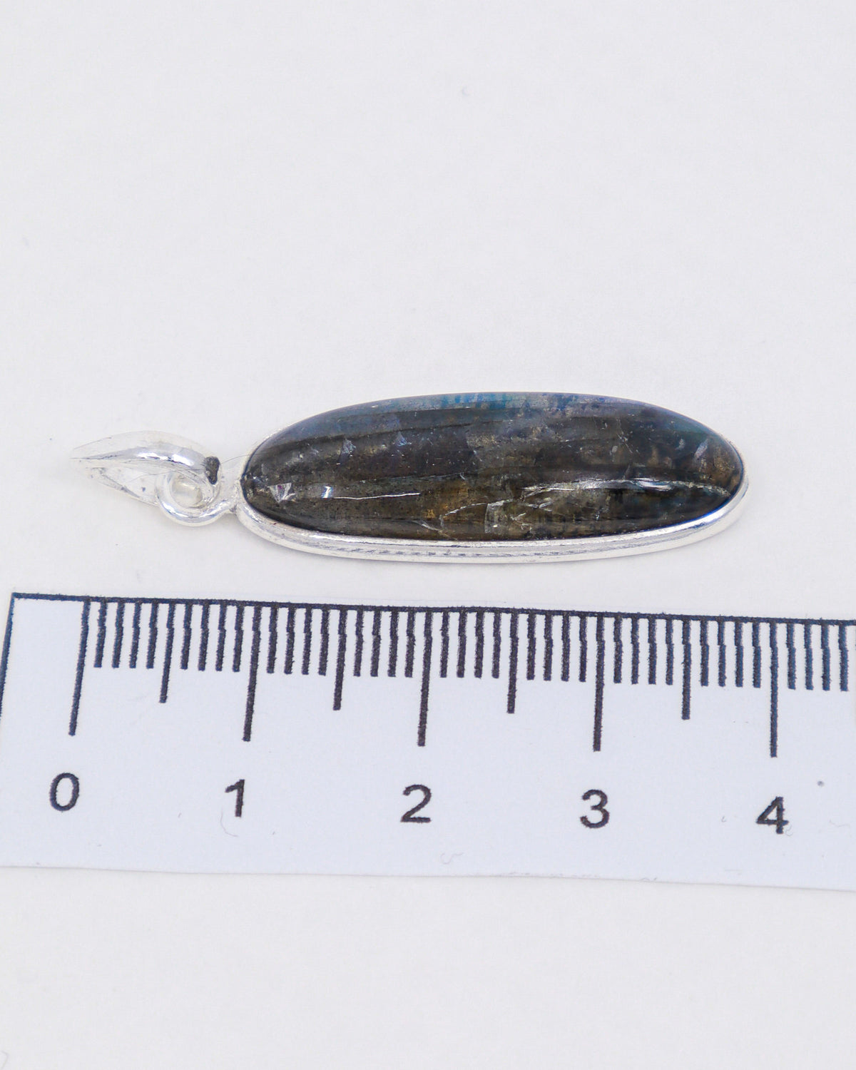 Labradorite Sterling Silver Pendant – The Aurora Veil | Intuition & Protection