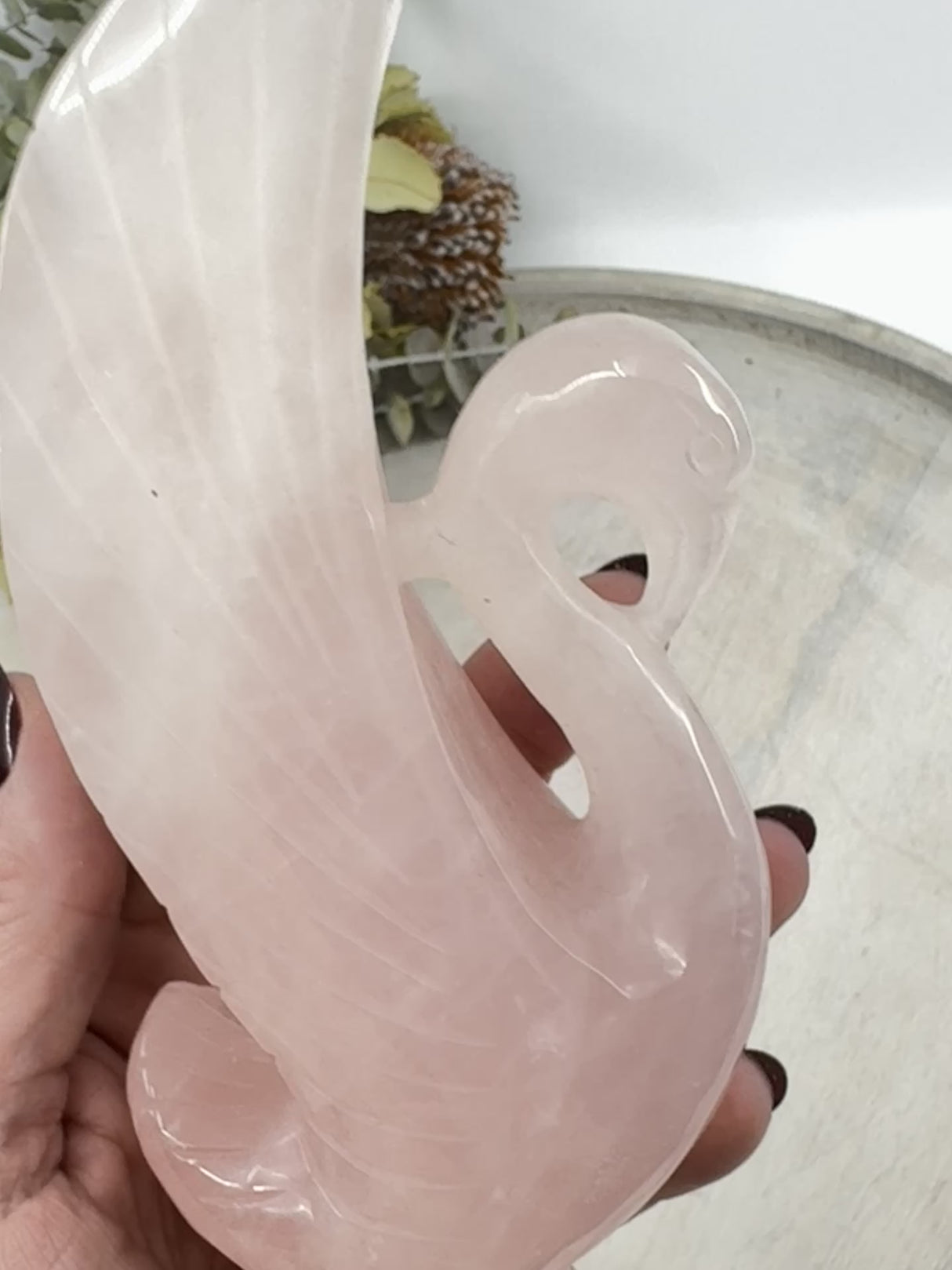 Rose Quartz Swan Carving 568g (18x8cm) – Stone of Love, Grace & Emotional Healing