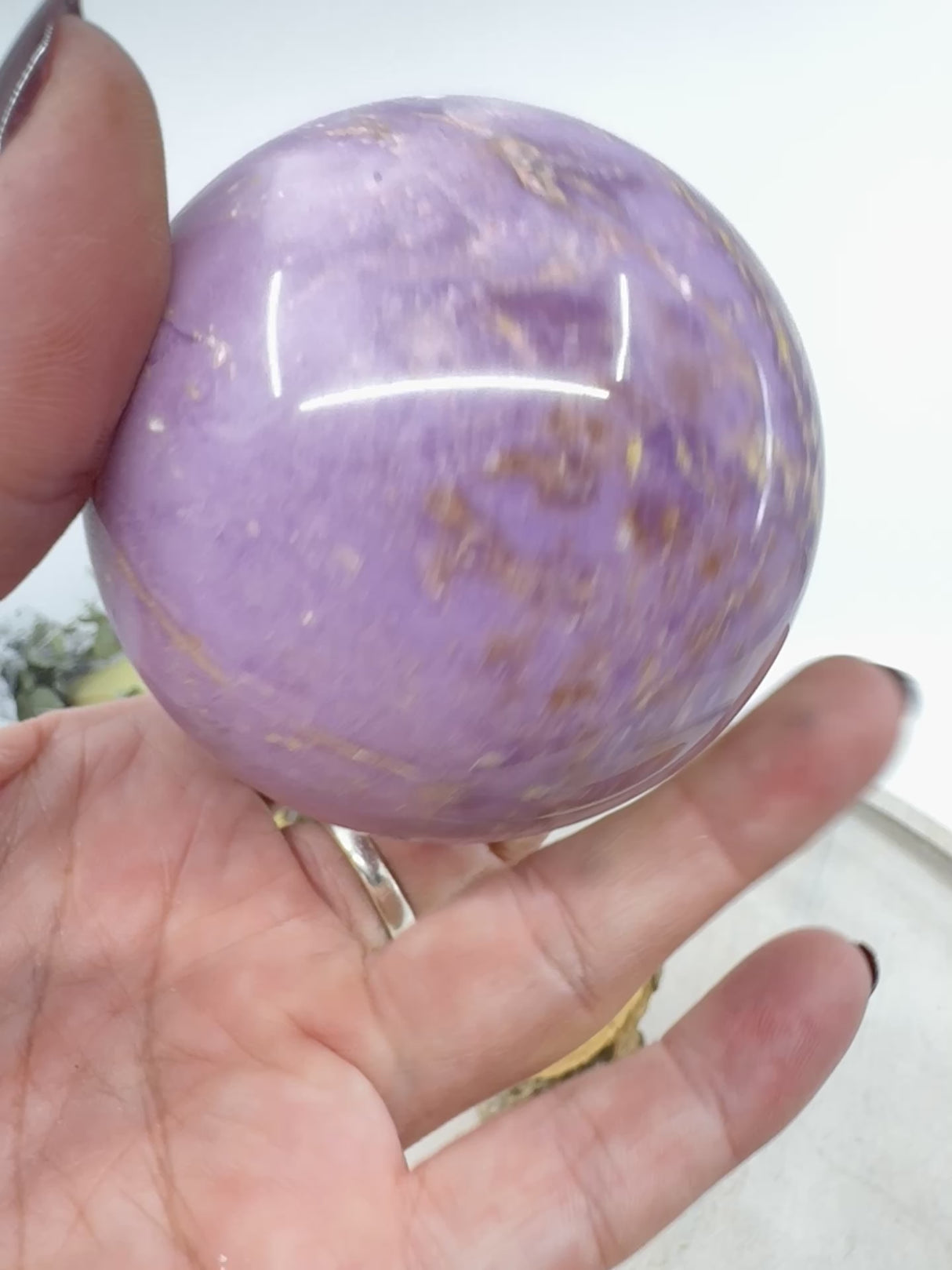 Phosphosiderite Sphere – Stone of Tranquility, Emotional Healing & Divine Guidance | 325 g Crystal Sphere