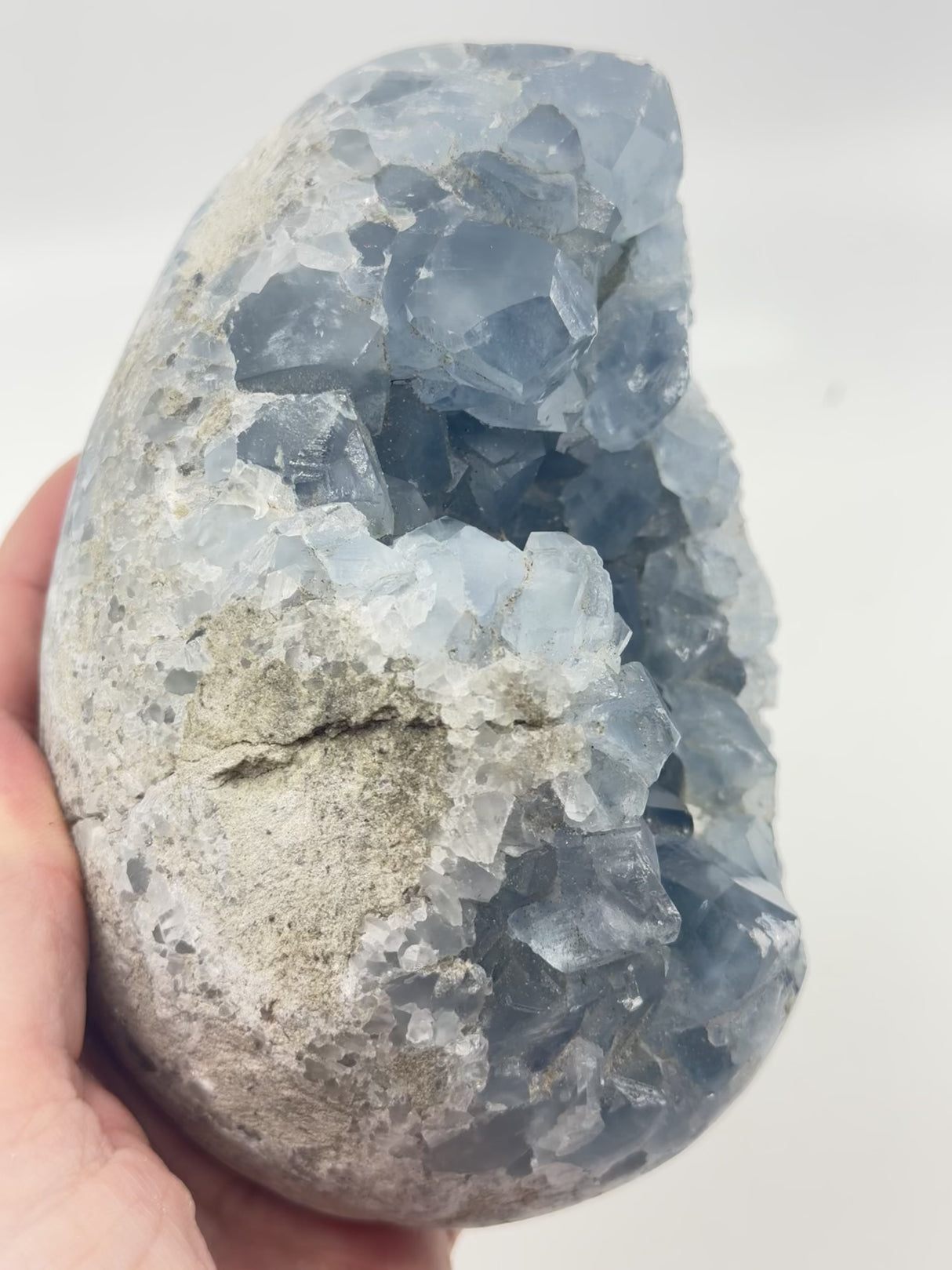 Celestite Egg 1.7kg – Whisper of the Angelic Realms