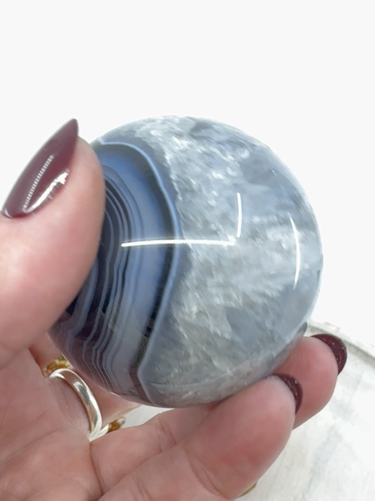 Banded Black Agate Sphere 249 g (5.5 cm) – Stone of Grounding, Balance & Emotional Protection