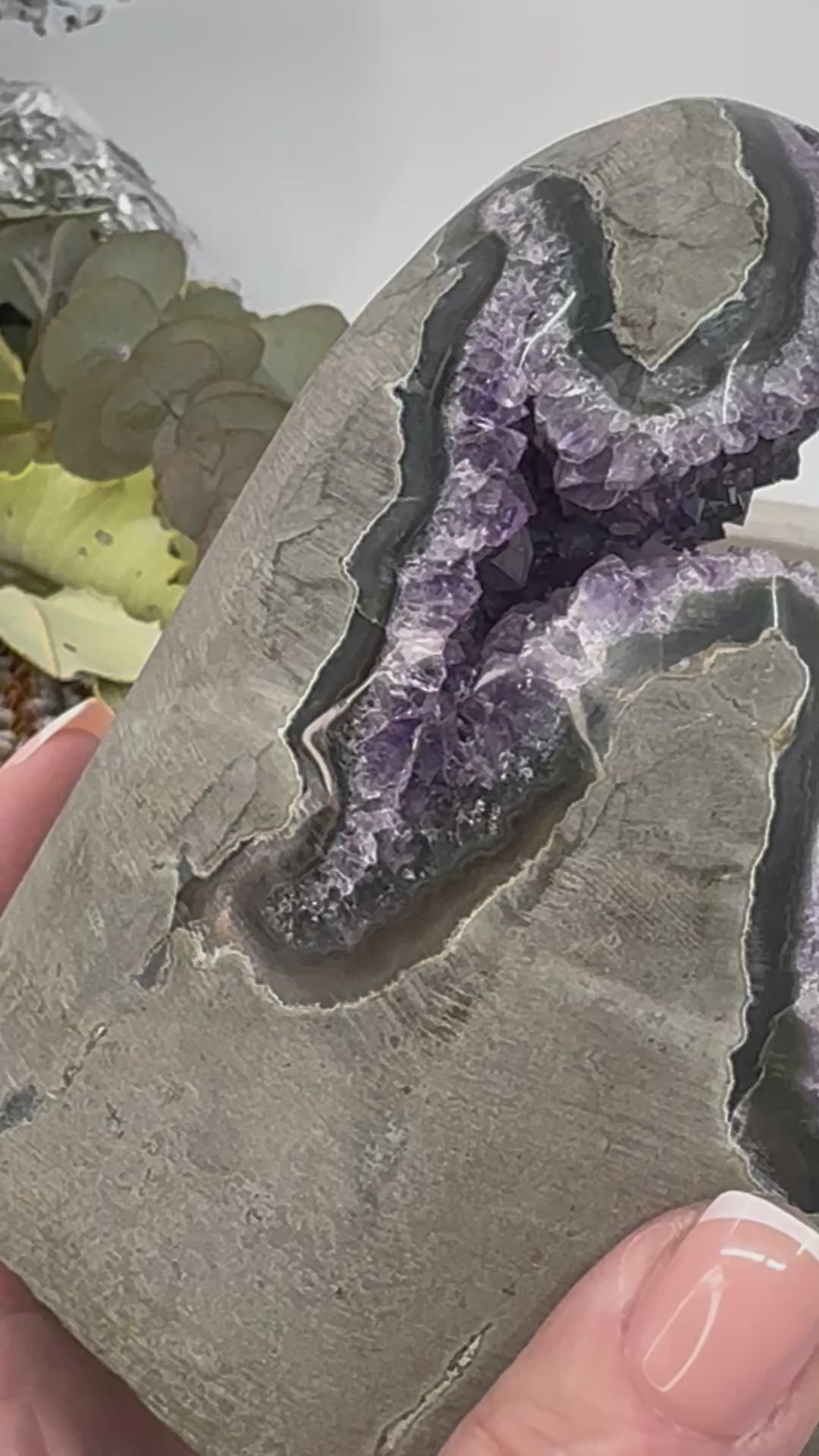 Amethyst Cluster | Healing Crystal of Peace & Protection | 1.014Kilo