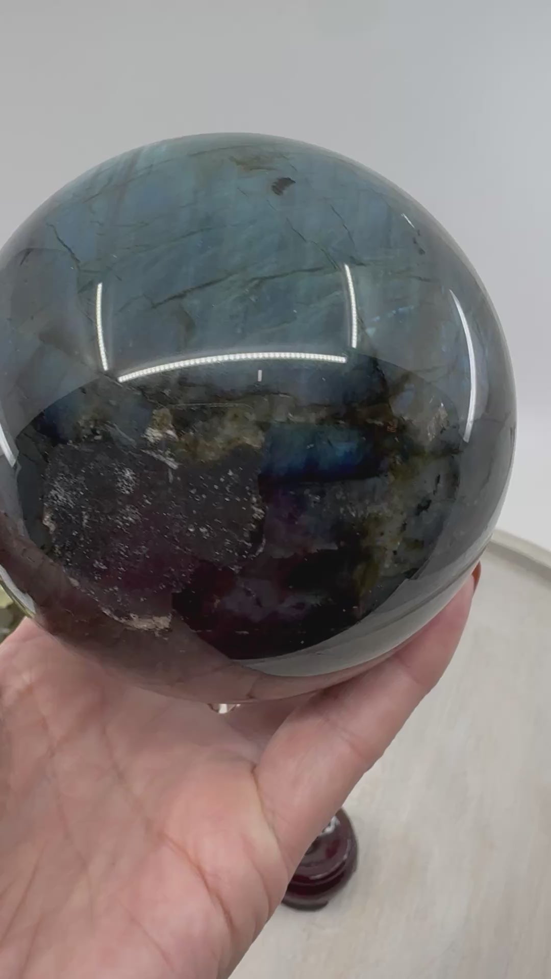 Flashy Labradorite Sphere – 1.288kg Crystal of Magic & Transformation