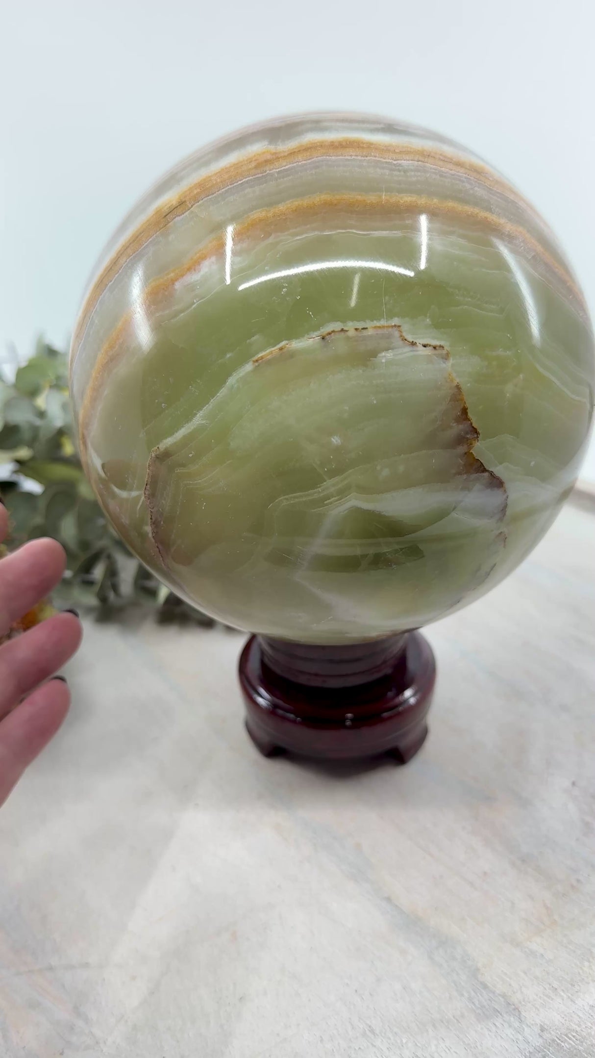 Green Onyx Sphere 4.842kg (14cm) – Stone of Strength, Healing & Emotional Renewal