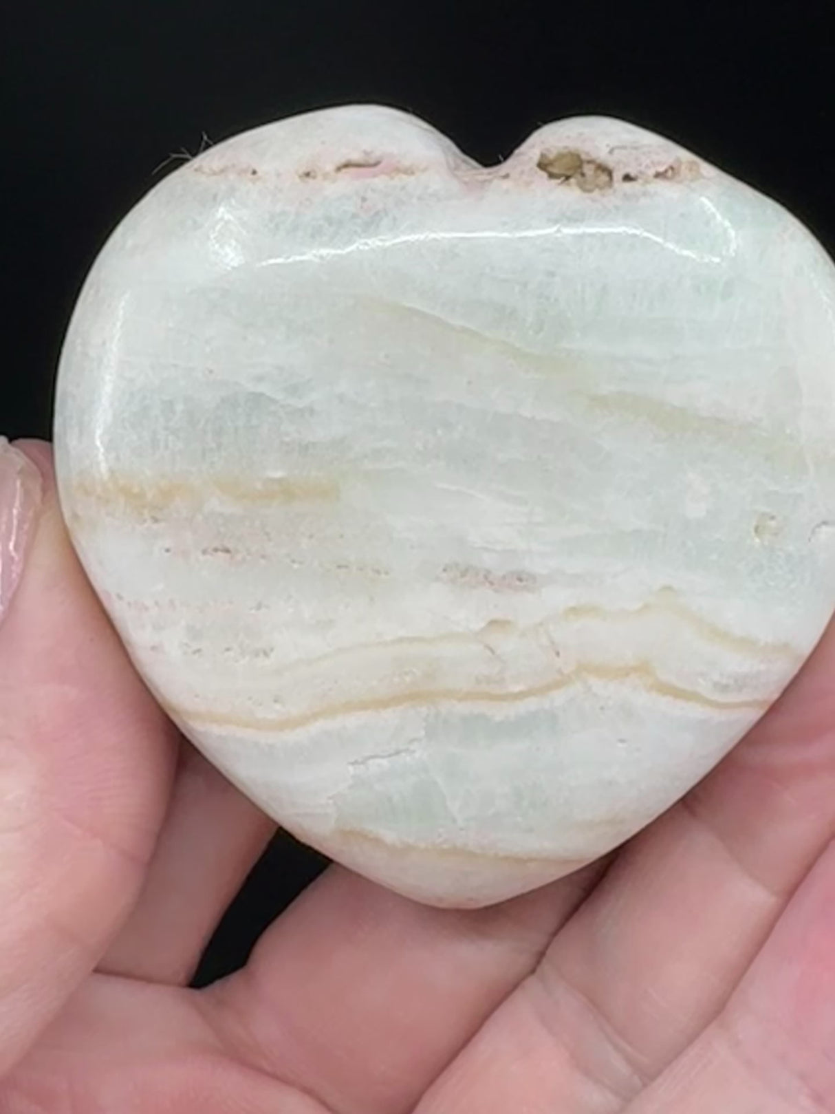 Caribbean Calcite Heart 96g - "I am calm and at peace with myself and others."