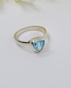 Faceted triangular Blue Topaz .925 sterling silver gemstone ring size 9– Inspired By 3 Australia