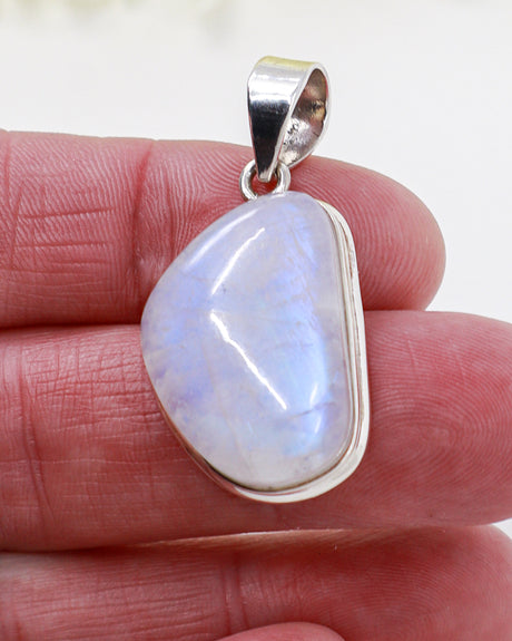 Natural Rainbow Moonstone Lunar Whisper .925 sterling silver pendant with blue flash and snake chain – Inspired By 3 Australia