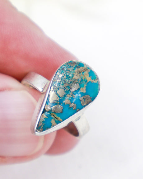 Turquoise sterling silver ring Size 7 with pear-shaped blue stone and metallic matrix, spiritual protection and truth crystal jewellery.