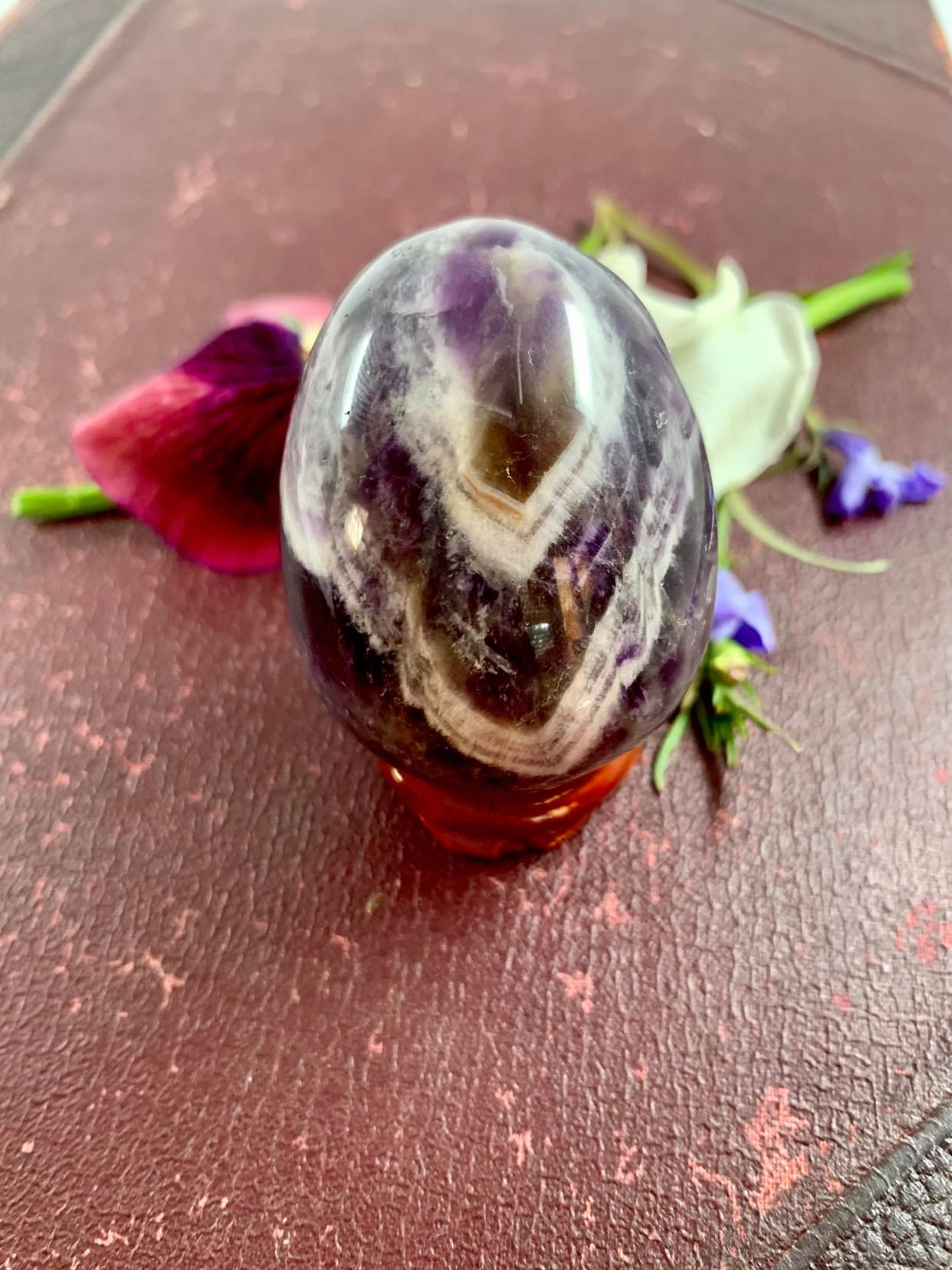 Chevron Amethyst Egg