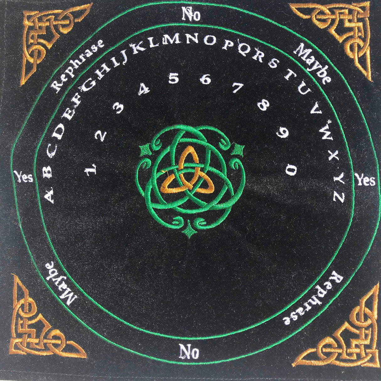 Pendulum Velvet Mat