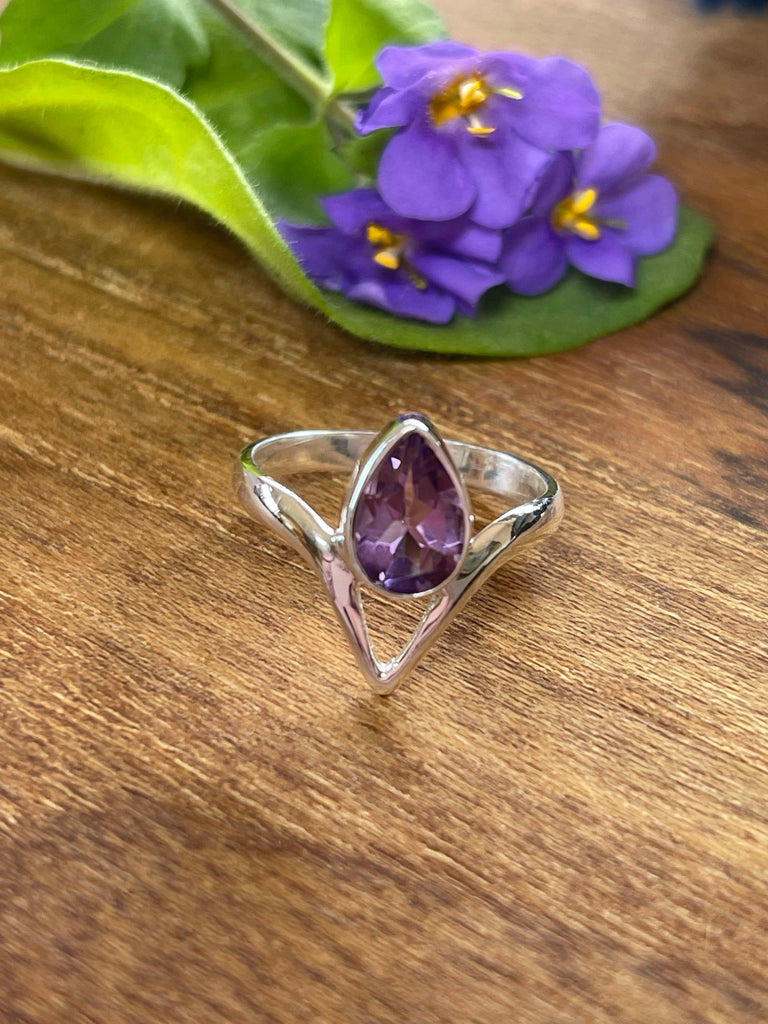 Amethyst  Silver Ring- Size 7 - Protection. Intuition
