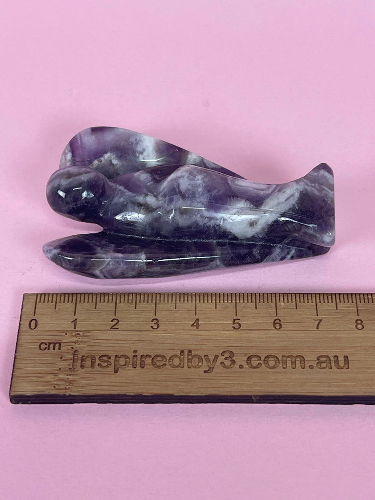 Chevron Amethyst Angel 7.5cm - Protection & Intuition
