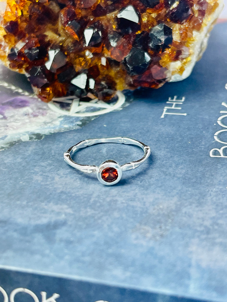 Garnet Ring Size 8 - Emotional Healing - Stone of Health