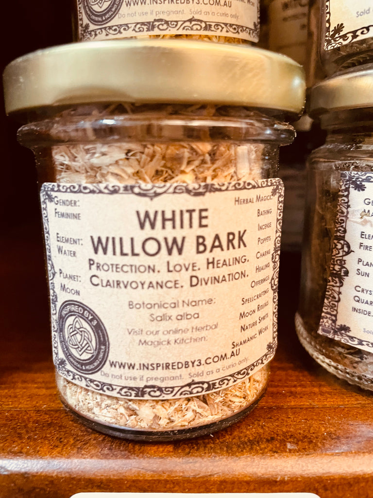 White Willow Bark- Protection. Clairvoyance. Love. Divination. Healing.