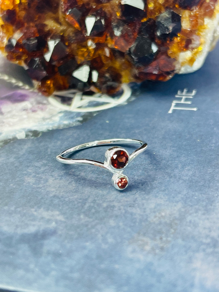 Garnet Ring Size 8 - Emotional Healing - Stone of Health