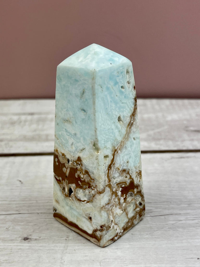 Caribbean Blue Calcite Point #13 - Calming, Clairvoyance & Astral Travel