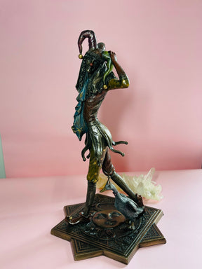 "Jester with Duck bronze statue – symbol of joy, honesty, intuition, and emotional balance, detailed cold-cast bronze design"