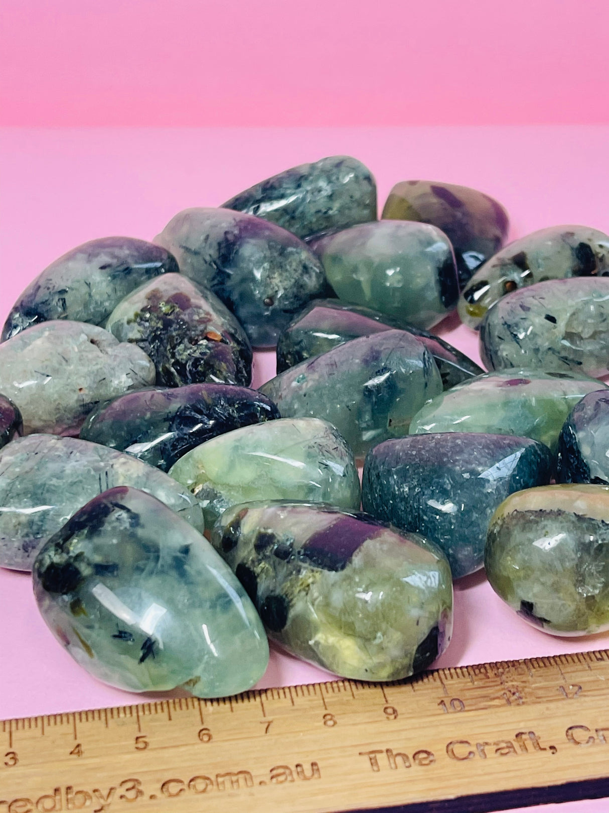 Prehnite Tumbled XL - Spiritual Growth.