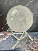 Clear Quartz Sphere from Madagascar 1.745kilo - 11cm - “I have the power to manifest all my dreams and desires”.